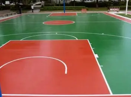 甘肃许多老旧运动场地面翻新,篮球场地面维修